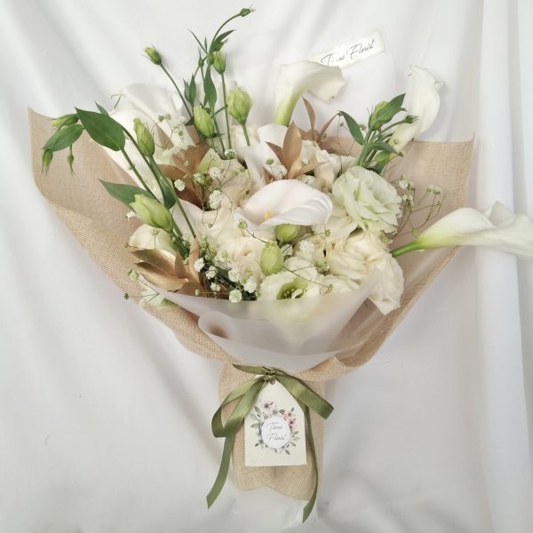 Tierra Florist - Florist Malang - Hand Bouquet